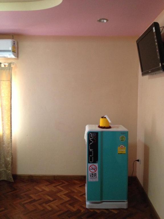 Chok-Wasana Guest House Mae Sariang Bilik gambar