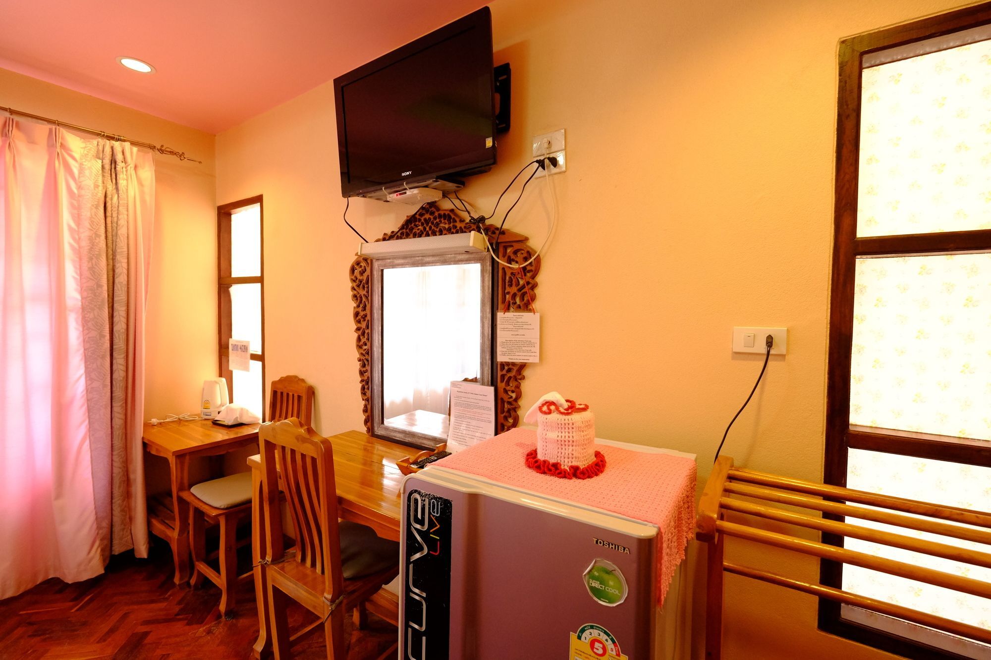 Chok-Wasana Guest House Mae Sariang Luaran gambar