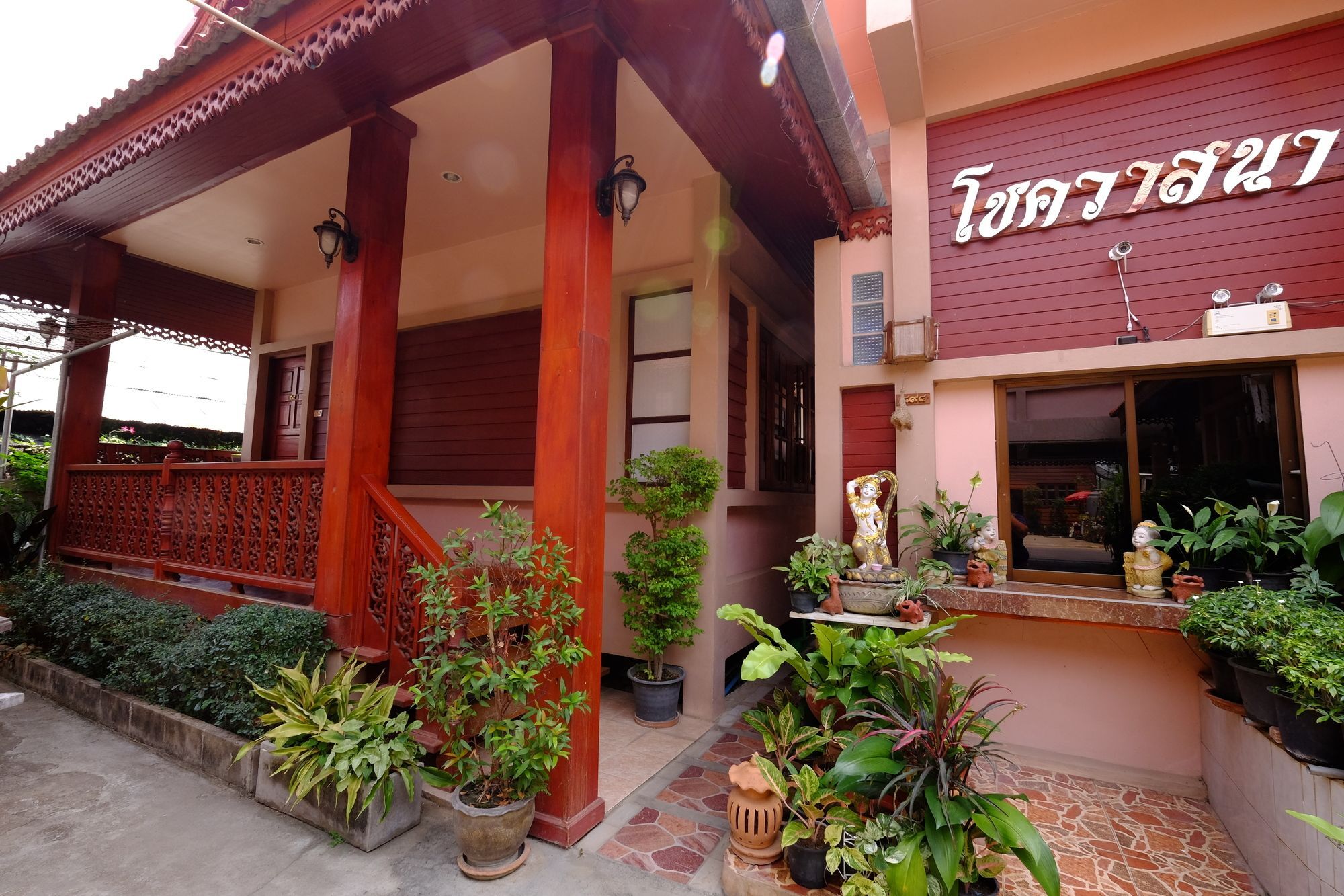Chok-Wasana Guest House Mae Sariang Luaran gambar